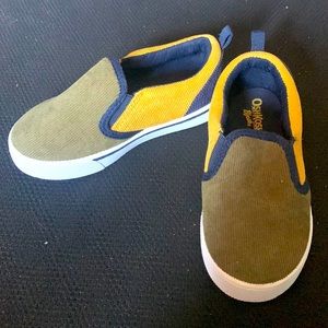 Brand new boys multicolored corduroy boat shoes size 11